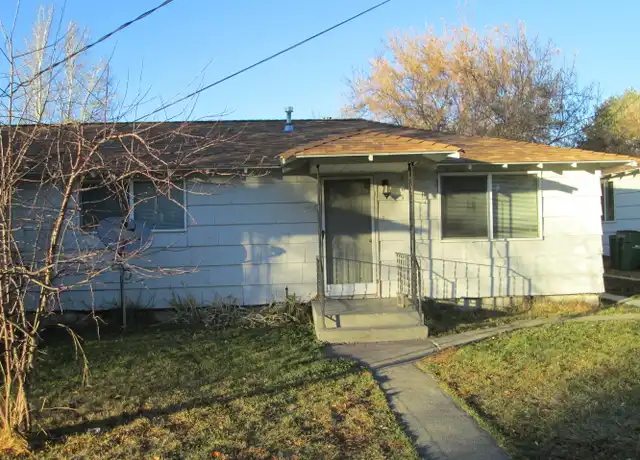 Property at 1708 Crest St, Klamath Falls, OR, 97603, 2 beds, 1 bath, [object Object]