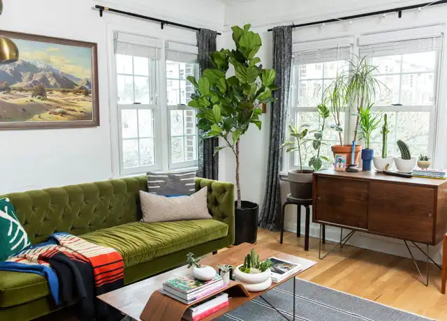 Property at 2623 SE Ankeny St Unit 303, Portland, OR, 97214, 1 bed, 1 bath, [object Object]