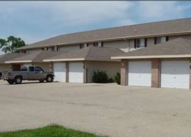Property at 1936 Dupont Dr Unit 1936-1, Janesville, WI, 53546, 2 beds, 1.5 baths, [object Object]