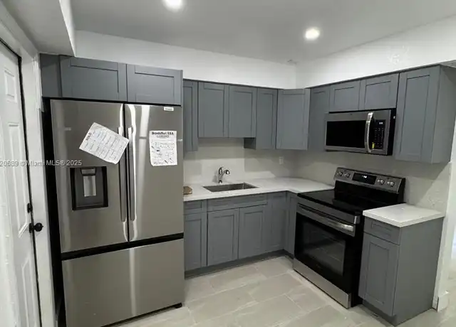 Property at 6304 Buchanan St Unit 2, Hollywood, FL, 33024, 3 beds, 2 baths, [object Object]