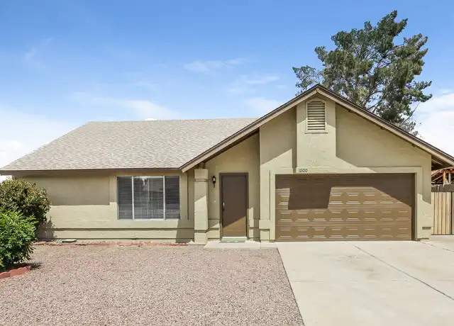 Property at 10010 W Calle Encorvada, Phoenix, AZ, 85037, 3 beds, 2 baths, [object Object]