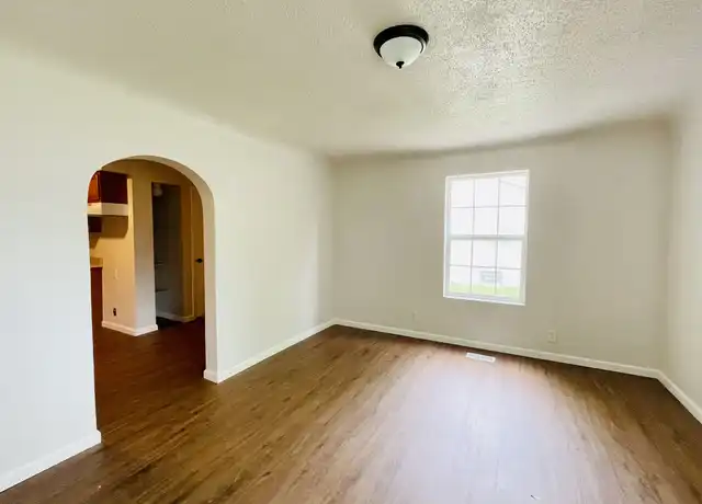 Property at 23 Gloria St, Cahokia Heights, IL, 62206, 2 beds, 1 bath, [object Object]