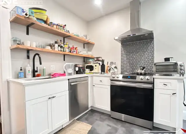 Property at 15 Lexington St, Watertown, MA, 02472, 2 beds, 1 bath, [object Object]