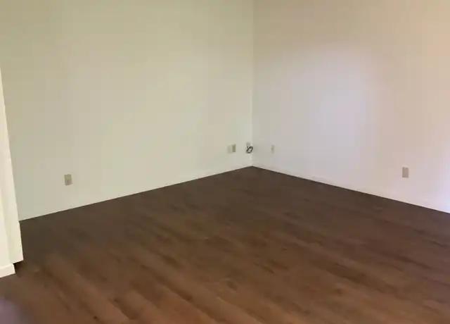 Property at 1338 W 12th St, Tracy, CA, 95376, 2 beds, 1 bath, [object Object]