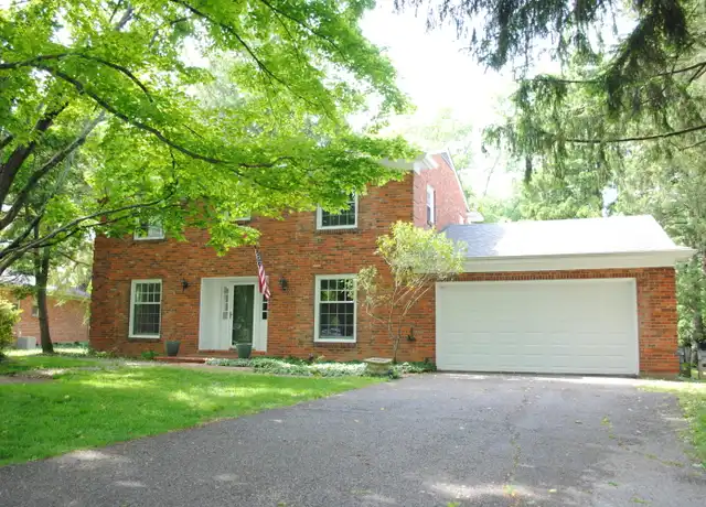 Property at 9836 Longwood Cir, Louisville, KY, 40223, 4 beds, 2.5 baths, [object Object]
