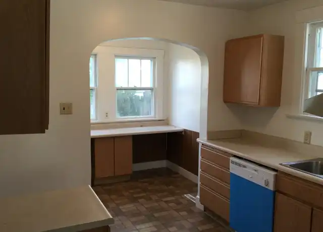 Property at 4122 Buell Dr, Fort Wayne, IN, 46807, 3 beds, 1 bath, [object Object]