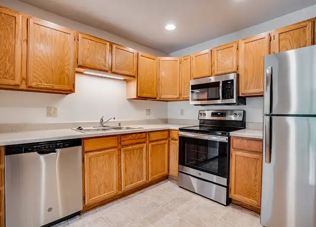 Property at RiverPlace Apartments - 1 Riverplace Dr, La Crosse, WI, 54601, 2 beds, 2 baths, [object Object]