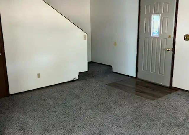 Property at 712 College Ave Unit B, Canon City, CO, 81212, 2 beds, 1.5 baths, [object Object]