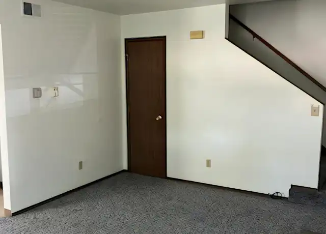Property at 712 College Ave Unit B, Canon City, CO, 81212, 2 beds, 1.5 baths, [object Object]