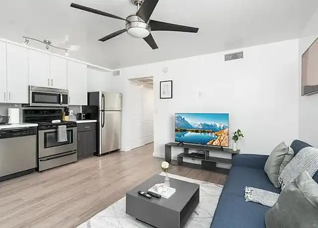 Property at Fringe City View - 67 E Roanoke Ave, Phoenix, AZ, 85004, 1-2 bed, 1 bath, [object Object]