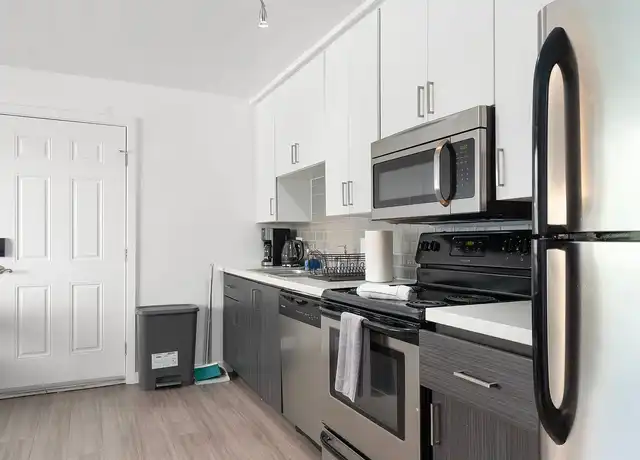 Property at Fringe City View - 67 E Roanoke Ave, Phoenix, AZ, 85004, 2 beds, 1 bath, [object Object]