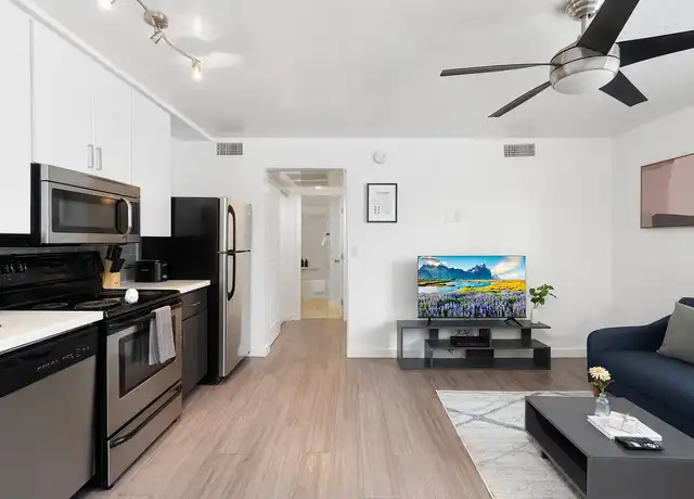 Property at Fringe City View - 67 E Roanoke Ave, Phoenix, AZ, 85004, 1-2 bed, 1 bath, [object Object]