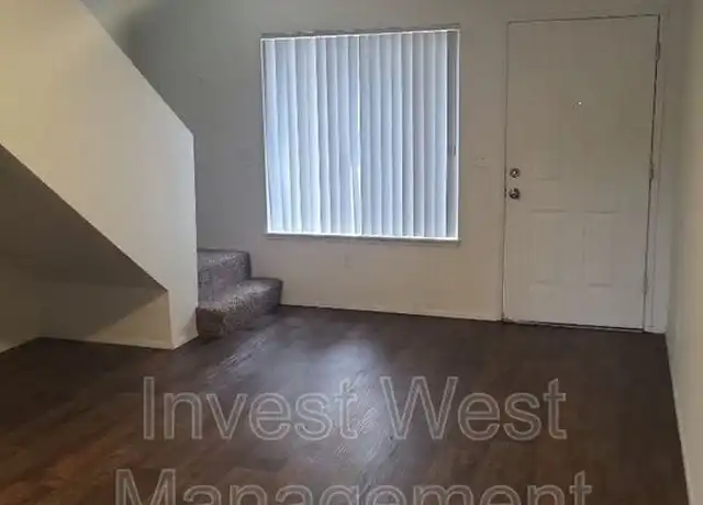 Property at 9037 N Saint Louis Ave, Portland, OR, 97203, 2 beds, 1.5 baths, [object Object]
