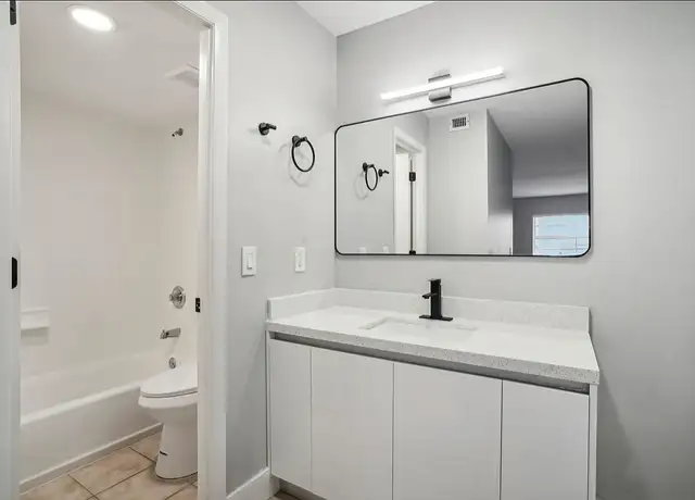 Photo of 3200 NW 84th Ave, Sunrise, FL 33351