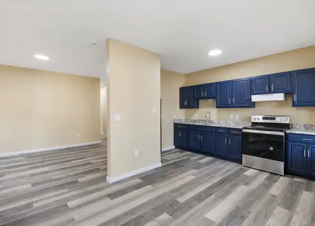 Property at 31 Capen St, Hartford, CT, 06120, 3 beds, 1 bath, [object Object]
