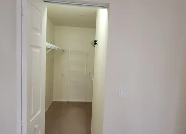 Property at 137 Grand Beach Pl, Tampa, FL, 33609, 1 bed, 1 bath, [object Object]