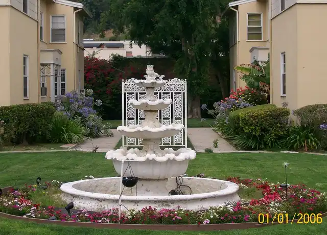 Property at Silverlake Garden Apartments - 2421 Silver Lake Blvd, Los Angeles, CA, 90039, 1-2 bed, 1 bath, [object Object]