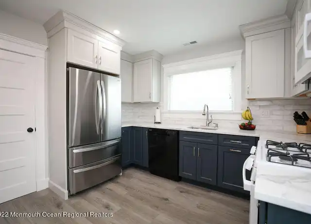 Property at 476 West St Unit 2, Long Branch, NJ, 07740, 2 beds, 1 bath, [object Object]