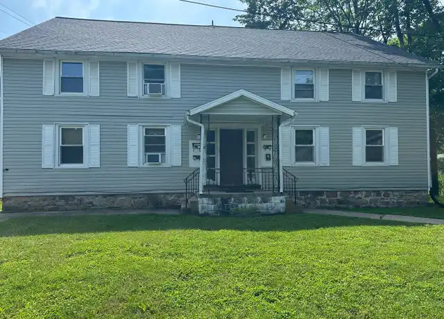 Property at 37 E Mill St Unit 3, Pine Grove, PA, 17963, 2 beds, 1 bath, [object Object]