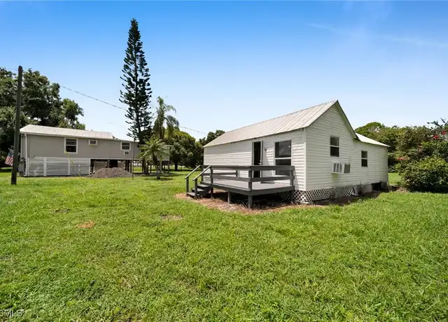 Property at 2950 Packinghouse Rd, Alva, FL, 33920, 4 beds, 2 baths, [object Object]