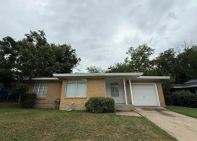 Property at 4748 S Ridge Ter, Fort Worth, TX, 76133, 3 beds, 1 bath, [object Object]