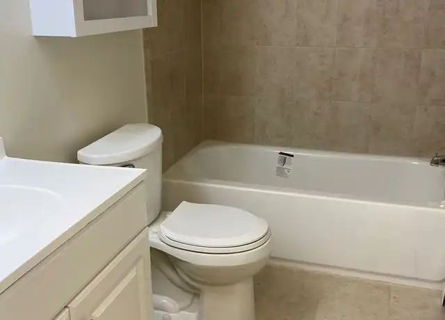 Property at 430 E Lancaster Ave Unit 00 C-11, St Davids, PA, 19087, 1 bed, 1 bath, [object Object]