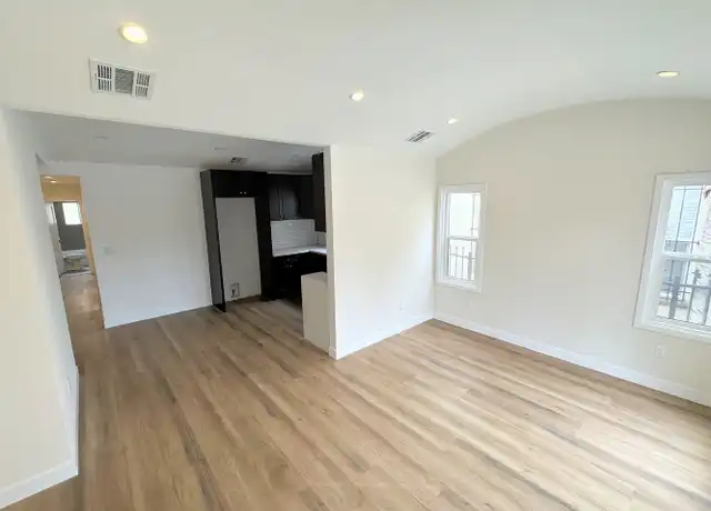 Property at 1027 W 58th St Unit 1027, Los Angeles, CA, 90037, 2 beds, 1.5 baths, [object Object]