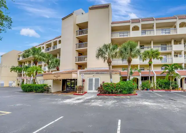 Property at 3650 Environ Blvd #502, Lauderhill, FL, 33319, 2 beds, 2 baths, [object Object]