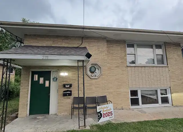 Property at 238 Trask St Unit 1, Aurora, IL, 60505, 2 beds, 1 bath, [object Object]