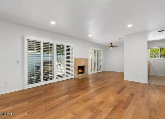 Property at 28551 Conejo View Dr, Agoura Hills, CA, 91301, 3 beds, 2 baths, [object Object]