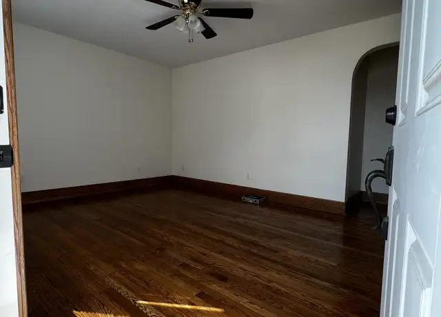Property at 1623 16th St Unit A, Nitro, WV, 25143, 1 bed, 1 bath, [object Object]