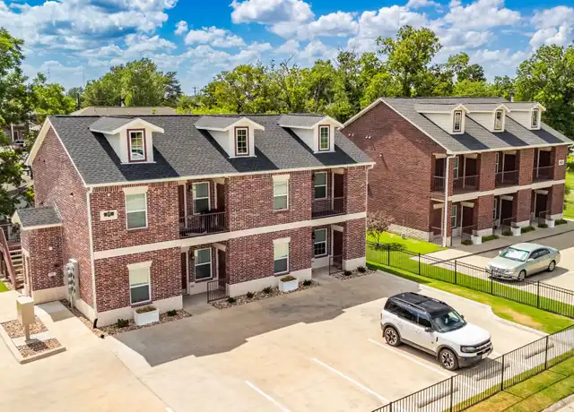 Property at 2407 Bois D'Arc St Unit 101, Commerce, TX, 75428, 1 bed, 1 bath, [object Object]
