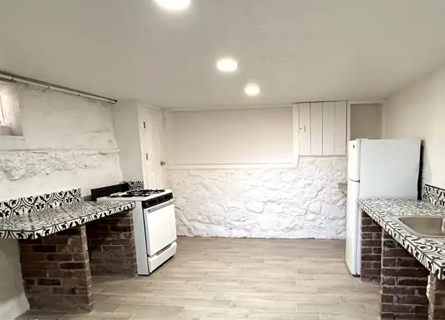 Property at 3312 Montana Ave, El Paso, TX, 79903, 1 bed, 1 bath, [object Object]