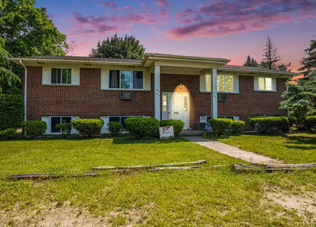 Property at 592 54th St SE, Grand Rapids, MI, 49548, 2 beds, 1 bath, [object Object]