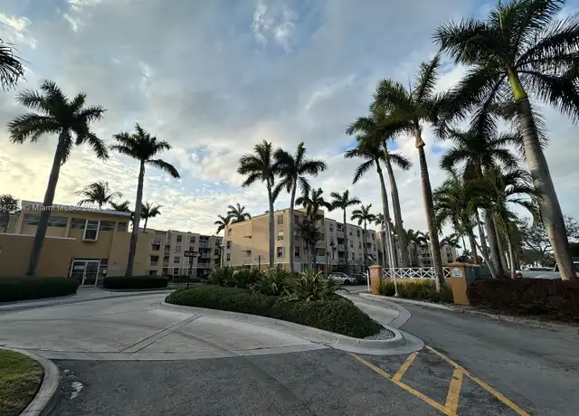 Property at 1350 SE 3rd Ave #108, Dania, FL, 33004, 2 beds, 2 baths, [object Object]