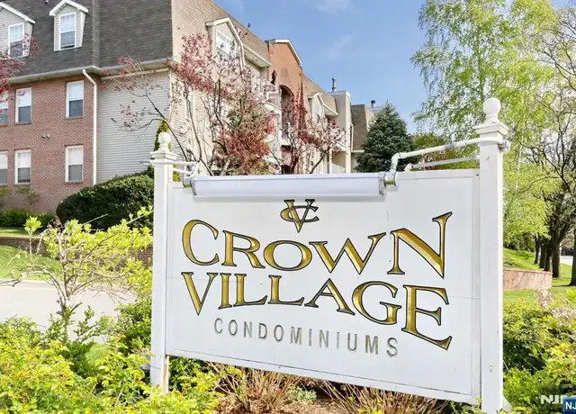 Property at 200 Crown Ct #423, Edgewater, NJ, 07020, 2 beds, 2 baths, [object Object]