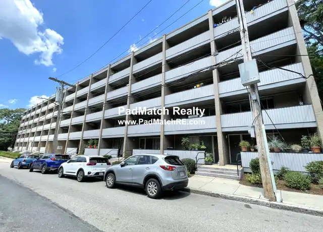 Property at 125 Chiswick Rd Unit 303, Brighton, MA, 02135, 0 beds, 1 bath, [object Object]