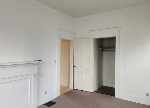 Property at 314 1/2 Ash St, Greenville, OH, 45331, 1 bed, 1 bath, [object Object]