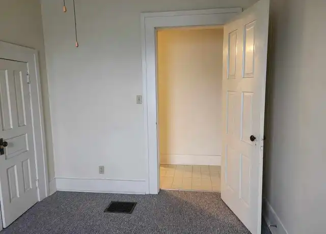 Property at 314 1/2 Ash St, Greenville, OH, 45331, 1 bed, 1 bath, [object Object]
