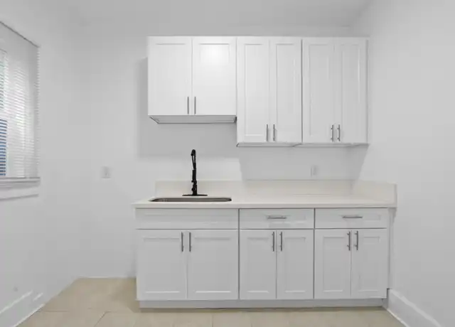 Property at 1344 4th St Unit 29, Los Angeles, CA, 90017, 0 beds, 1 bath, [object Object]