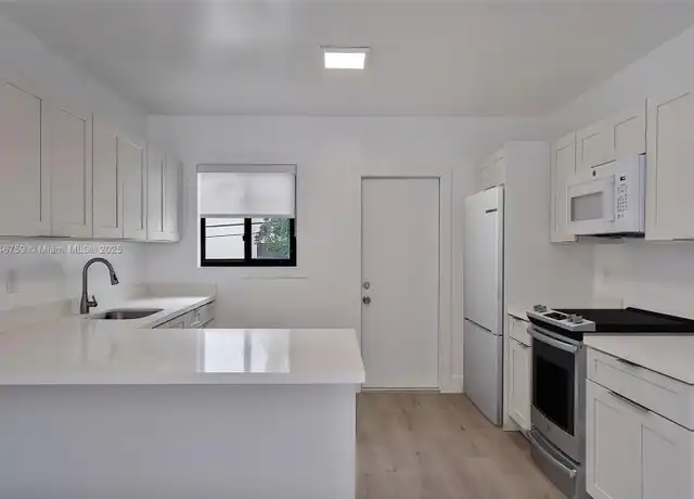 Property at 711 Beacom Blvd Unit 3, Miami, FL, 33135, 2 beds, 1 bath, [object Object]