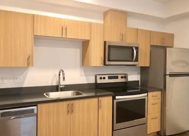 Property at 9525 N Lombard St Unit 7, Portland, OR, 97203, 1 bed, 1 bath, [object Object]