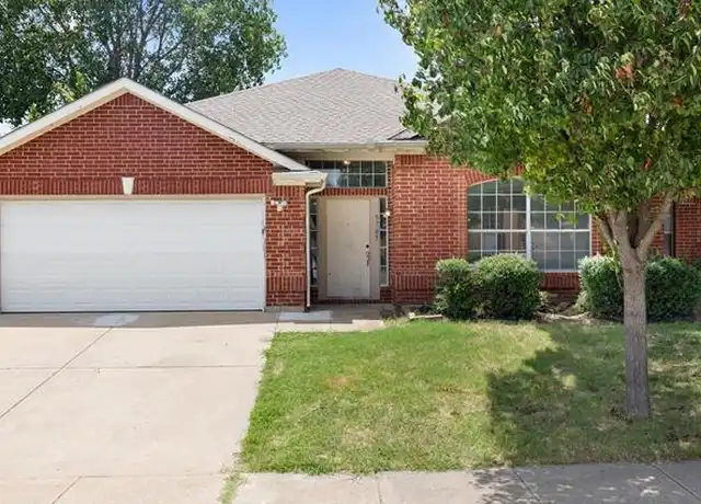 Property at 5705 Frio Dr, Haltom City, TX, 76137, 5 beds, 3 baths, [object Object]