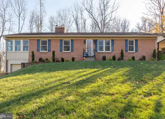 Property at 191 Margaret Ln, Winchester, VA, 22603, 3 beds, 2 baths, [object Object]