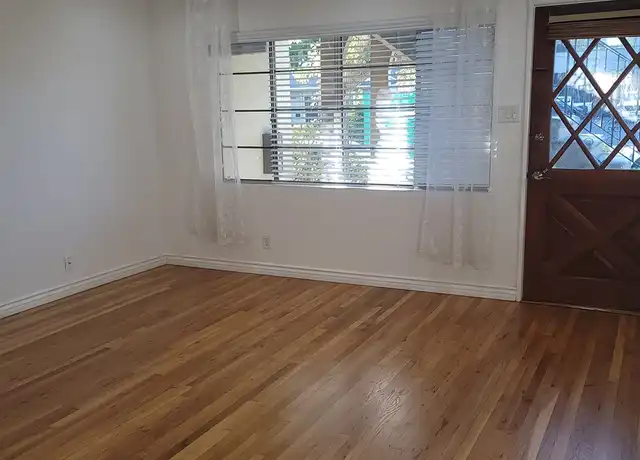 Property at 4386 Bakman Ave, Studio City, CA, 91602, 1 bed, 1 bath, [object Object]