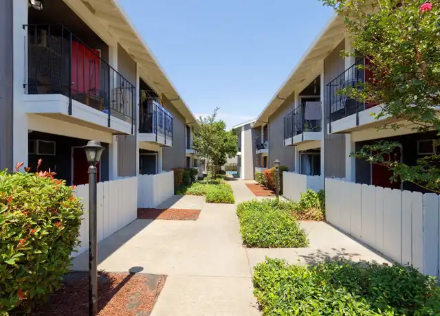 Property at 195 E Pacific Ave Unit 18, Fairfield, CA, 94533, 2 beds, 2 baths, [object Object]