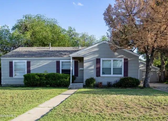 Property at 3213 30th St, Lubbock, TX, 79410, 3 beds, 2 baths, [object Object]