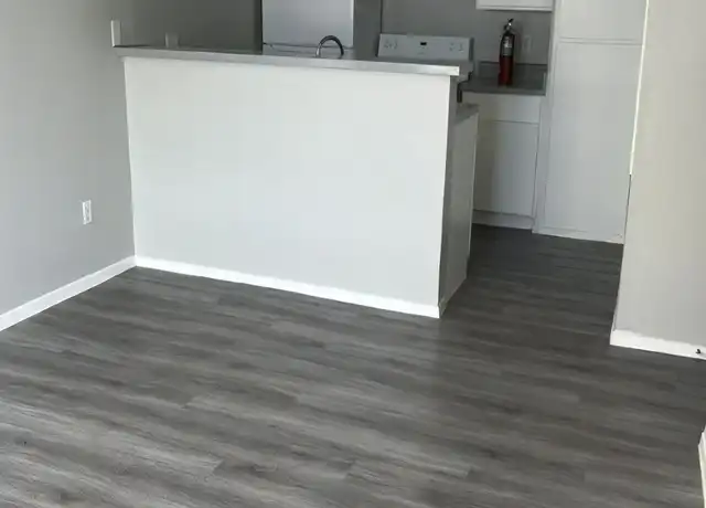 Property at 1607 W Schunior St, Edinburg, TX, 78541, 0 beds, 1 bath, [object Object]