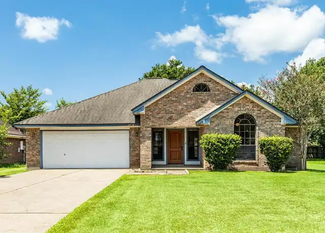 Property at 114 Bumelia St, Lake Jackson, TX, 77566, 3 beds, 2 baths, [object Object]