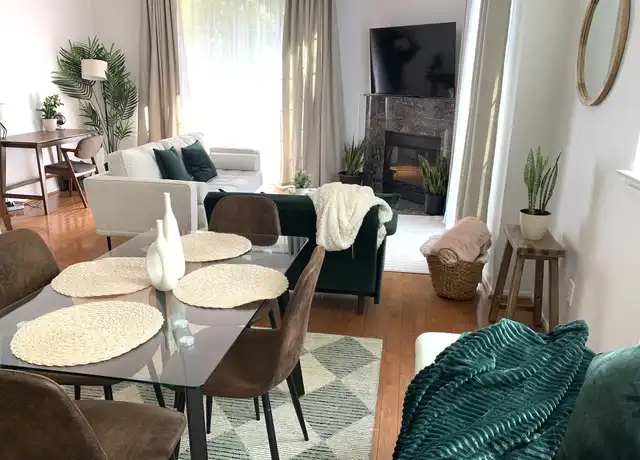 Property at 24129 Del Monte Dr #163, Valencia, CA, 91355, 2 beds, 2 baths, [object Object]